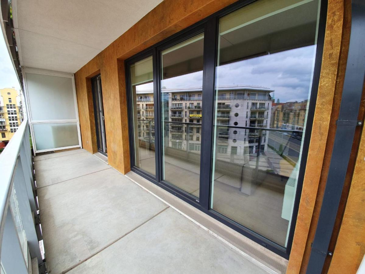 Apartamenty Vena Wrocław Exteriör bild